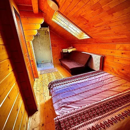 Casa Pascu Maramures Budeşti